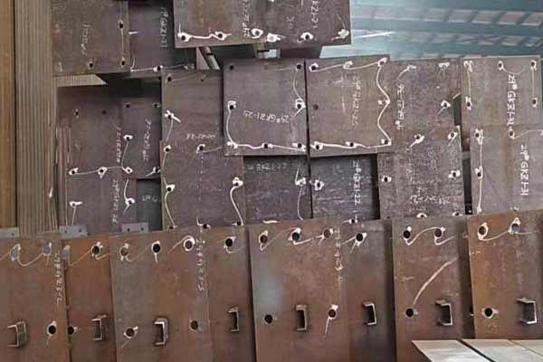 赤峰鋼結(jié)構(gòu)廠家談房屋鋼結(jié)構(gòu)搭建事項(xiàng)